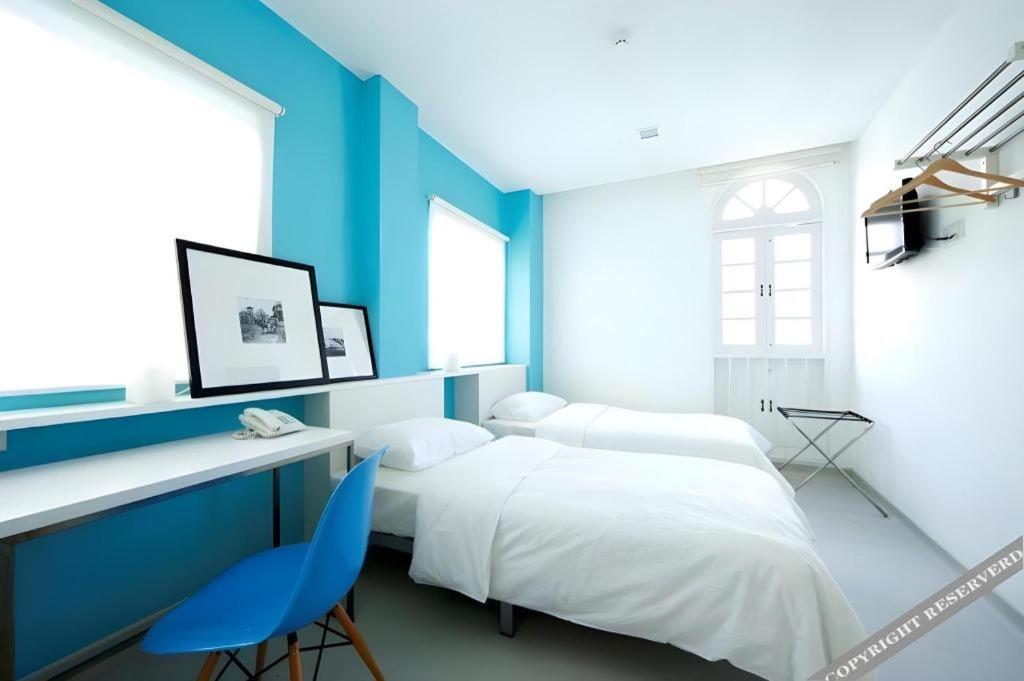 Styles Hotel Malacca Exterior photo