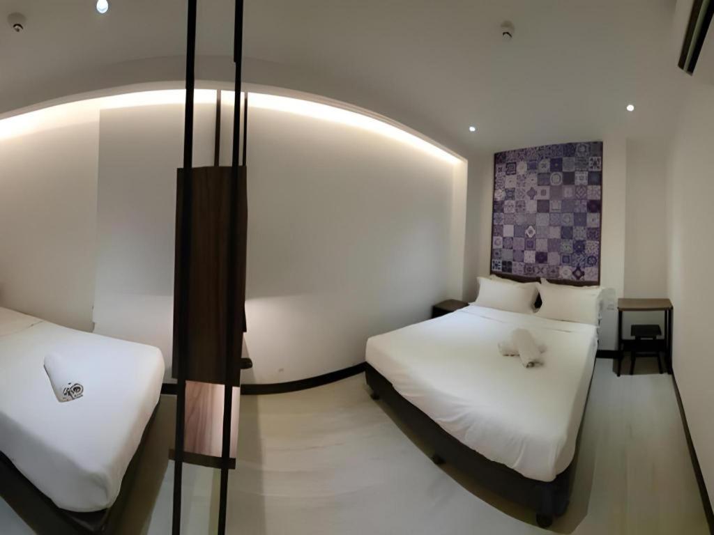 Styles Hotel Malacca Exterior photo